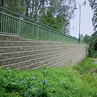 Muro di contenimento a Burkau per la viabilità del paese - Huesker Projekte