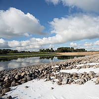 Geocomposito Tektoseal® Sand - Da utilizzare sotto le pietre in uno specchio d'acqua