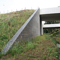 Doppia spalla del ponte autostradale con Fortrac Gabion