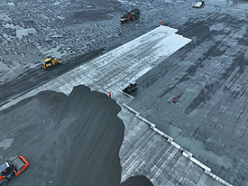 Installazione del geotessile tessuto Stabilenka per il rinforzo del terreno
