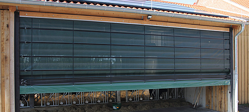 Frontali Lubratec® - Frontale pieghevole - Soluzione ideale per chiudere ampie aperture in sale macchine e magazzini di mangimi Frontale pieghevole Lubratec - Soluzione di chiusura efficace per aperture e passaggi ampi