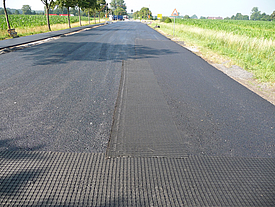Riabilitazione stradale completa con la griglia di rinforzo HaTelit BL
